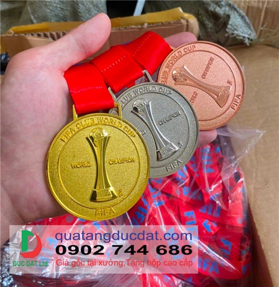 HUY CHƯƠNG CAO CẤP 10