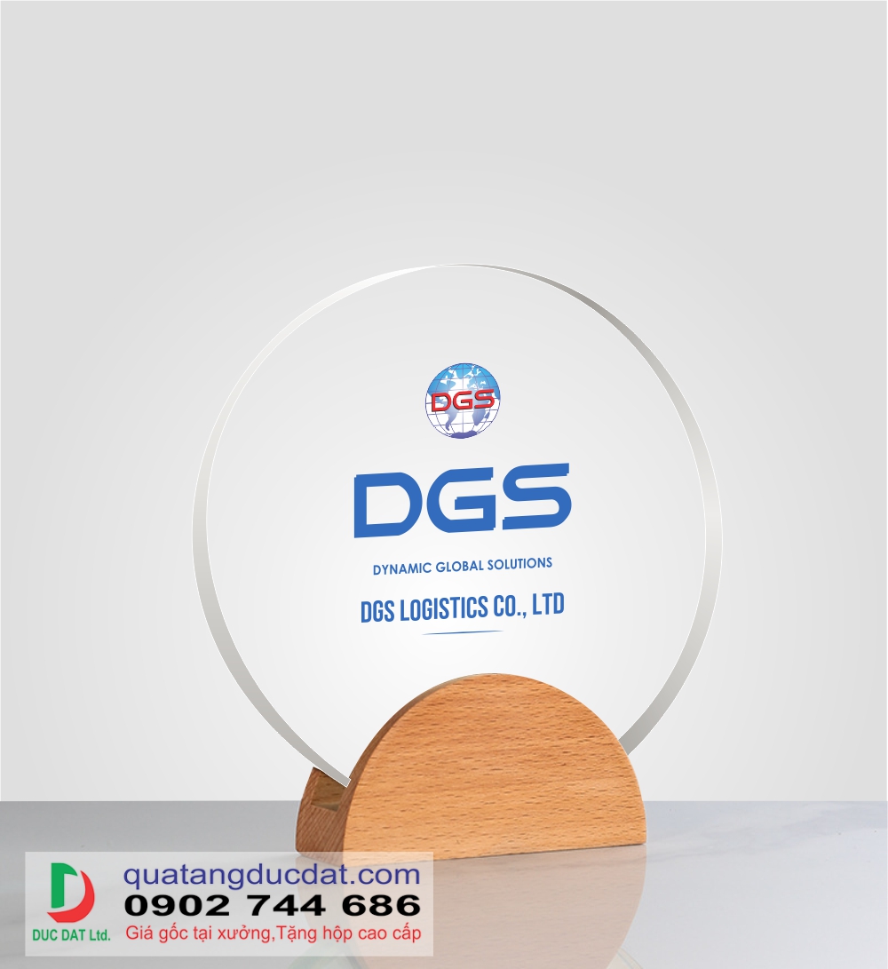 Kỷ niệm chương đế gỗ 10