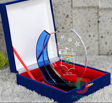Kỷ niệm chương pha lê  PL142