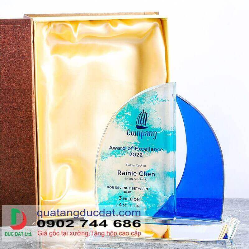 Kỷ niệm chương pha lê PL243