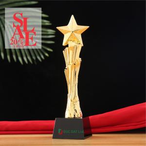 Cúp nghệ thuật 48