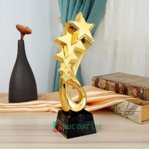 Cúp nghệ thuật 66