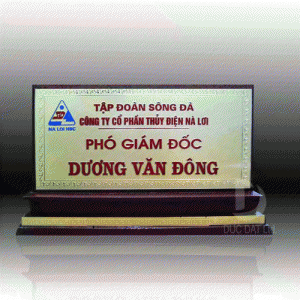 Bảng Tên để bàn 09