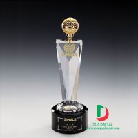 Cúp golf pha lê 68