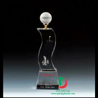Cúp golf pha lê 72