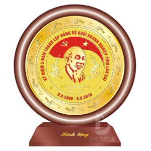Kỷ niệm chương gỗ đồng GD06